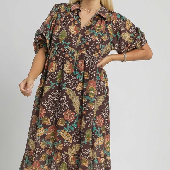 Floral Bohemian Maxi Dress - Picture 2 of 10